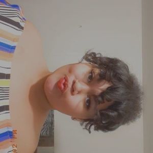 Meet your Posher, Kelli